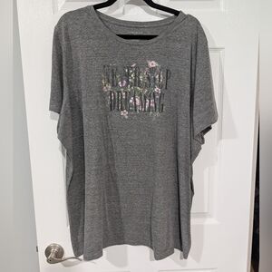 Lane Bryant Gray Graphic T-Shirt Never Stop Dreaming w/ Floral Design Size 26/28